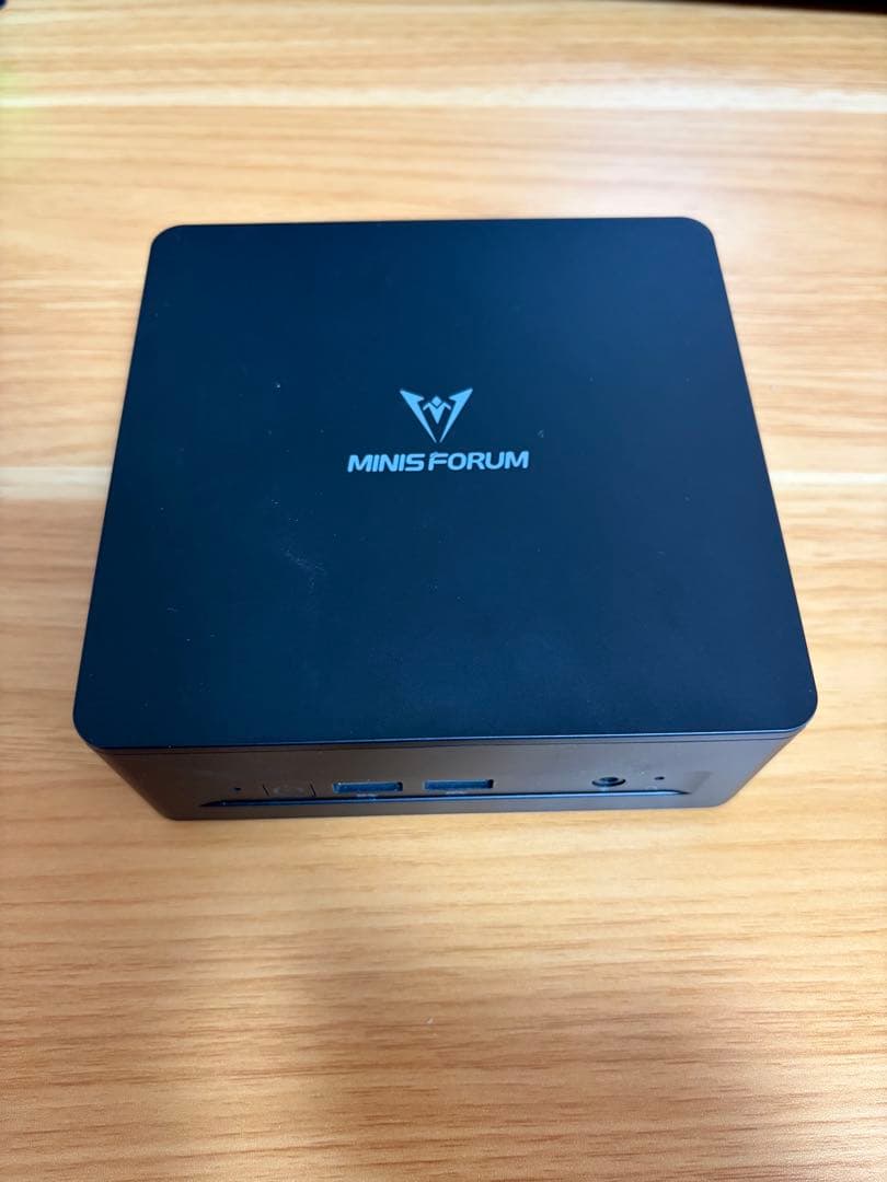 ミニPC MINIS FORUM UM760 Slim EliteMini