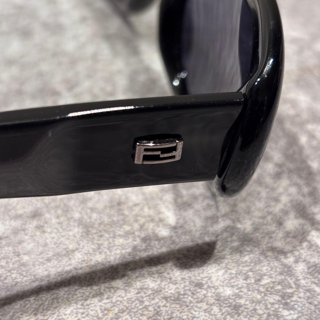 小物 FENDI Side Logo Oval Sunglasses y2k