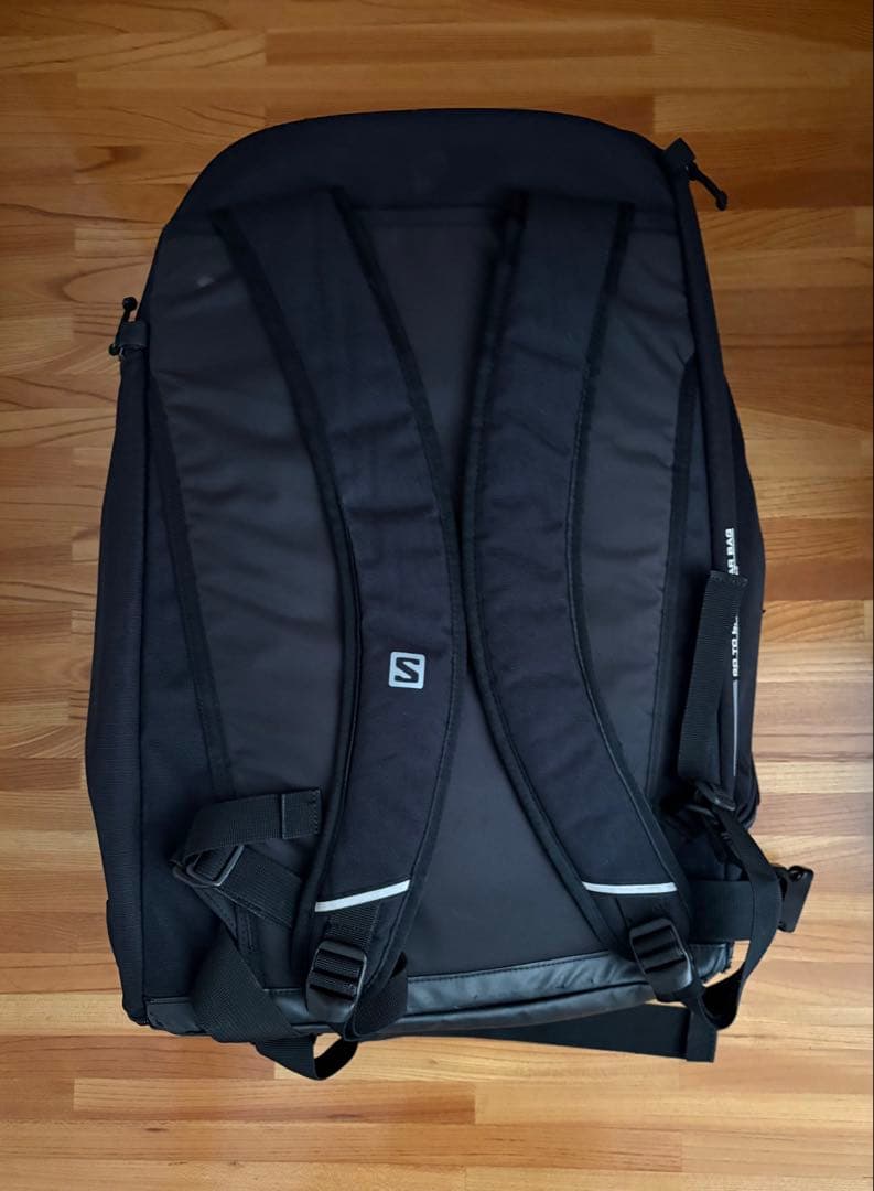 値下げしました！Salomon バックパック 黒