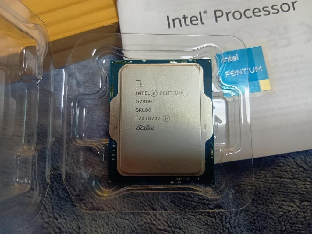 CPU Intel Pentium Gold G7400 (LGA1700)