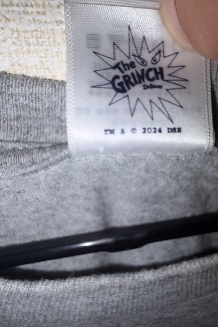グレー グリンチ Tシャツ SUPREME