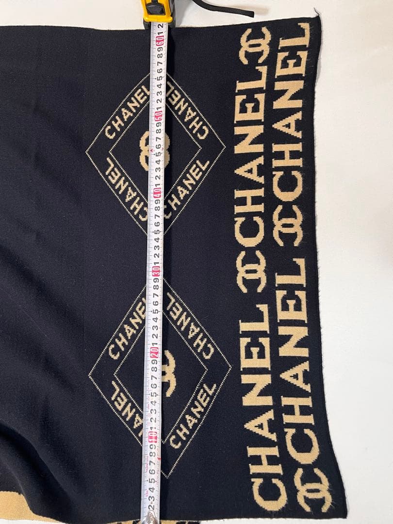 【美品！】CHANEL ロゴ入り ストール 約30cm x 150cm