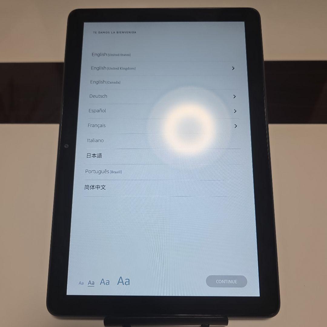 Amazon Fire HD 10 Plus (32GB) ケース付！