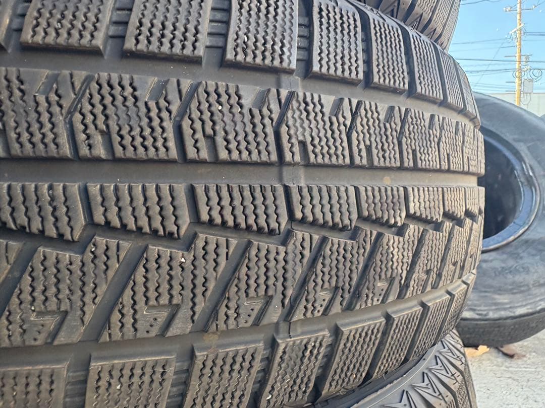 送料無料　245/45R19 スタッドレス　ANTARES GRIP WP 4本