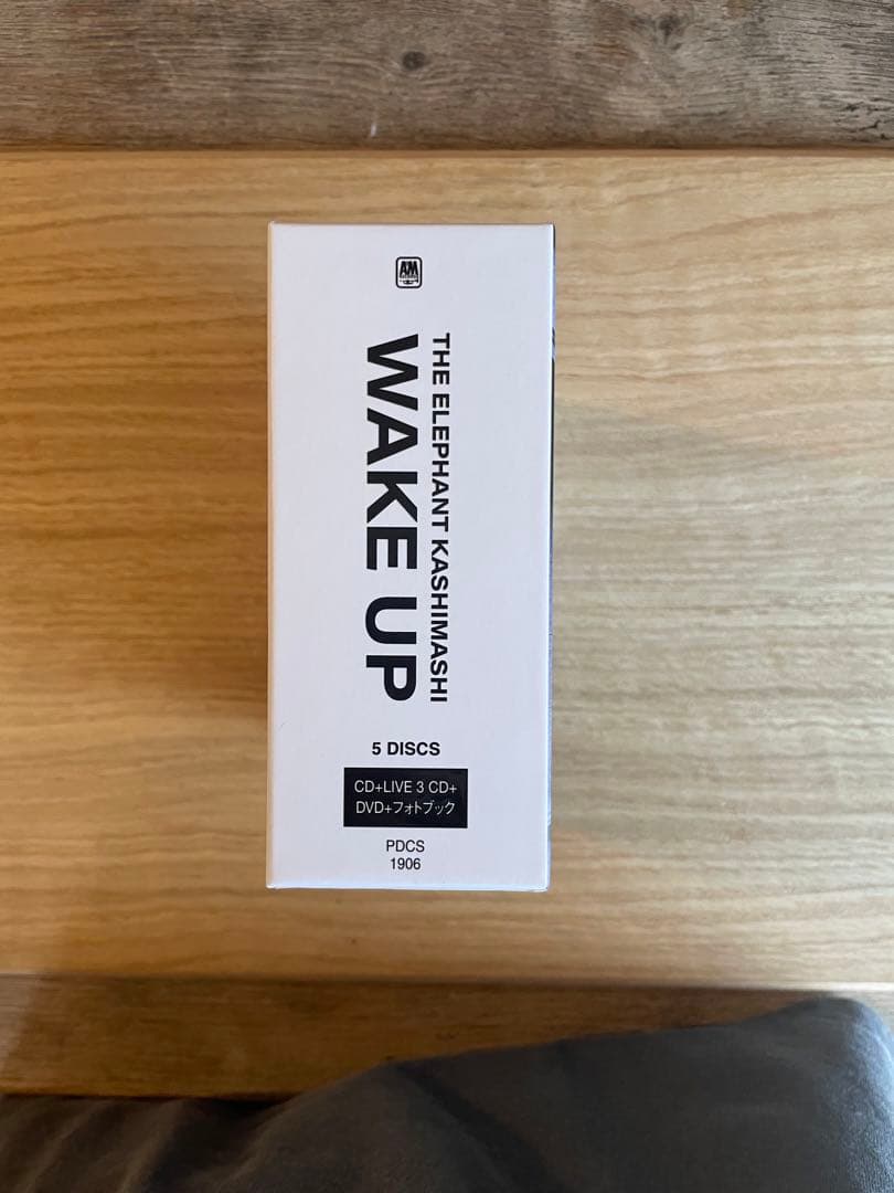 23rd ALBUM「Wake Up」デラックス盤