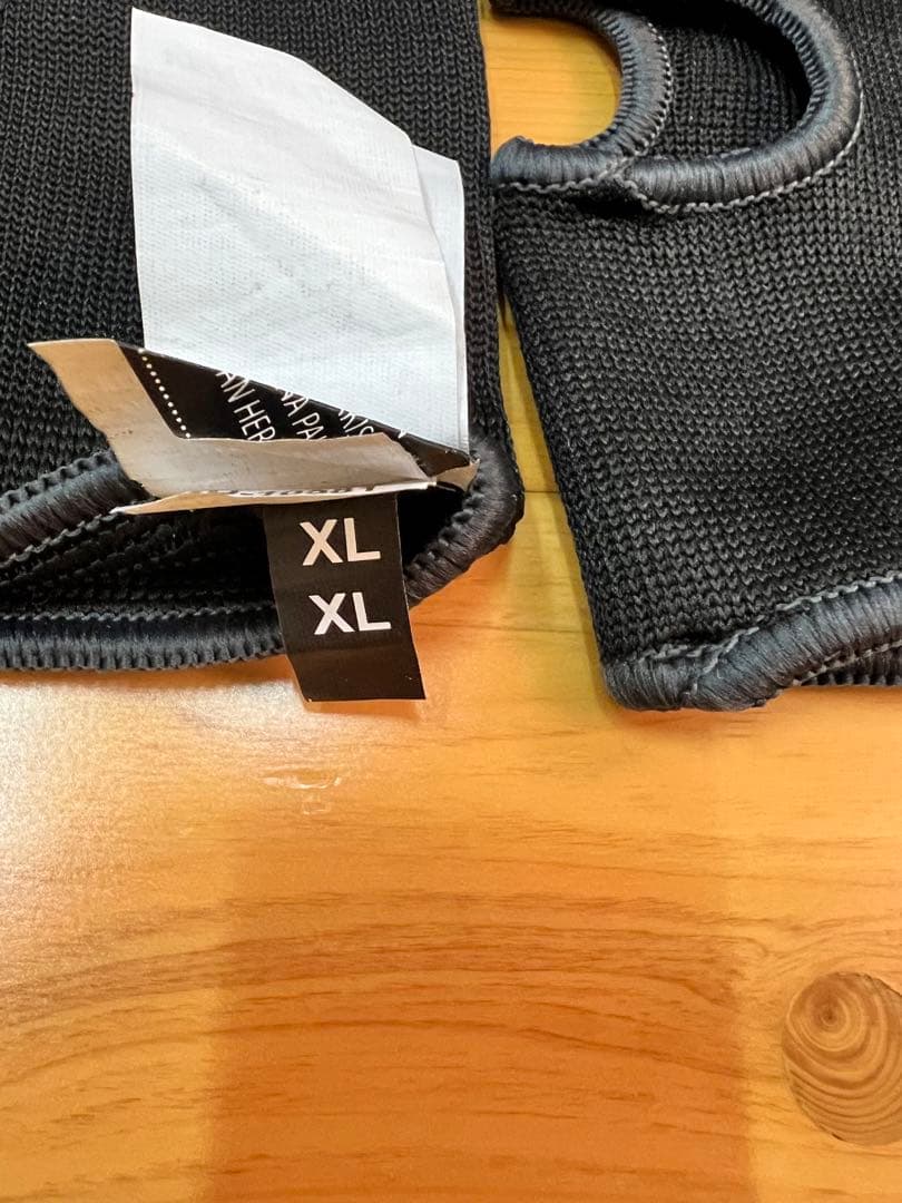 ムエタイグローブ　ヴェヌム　サイズ14oz インナーグローブ　アンクルサポーター