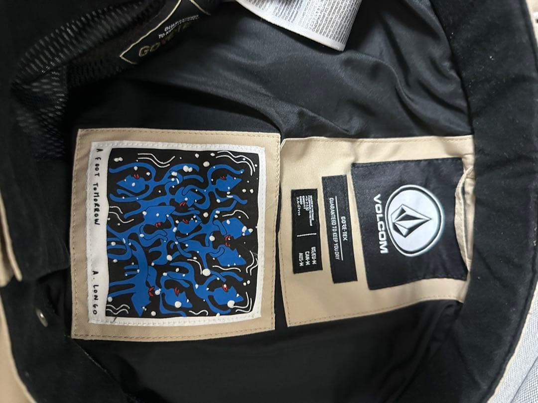 volcom goretex スノーボードウェア　パンツ　ベージュ