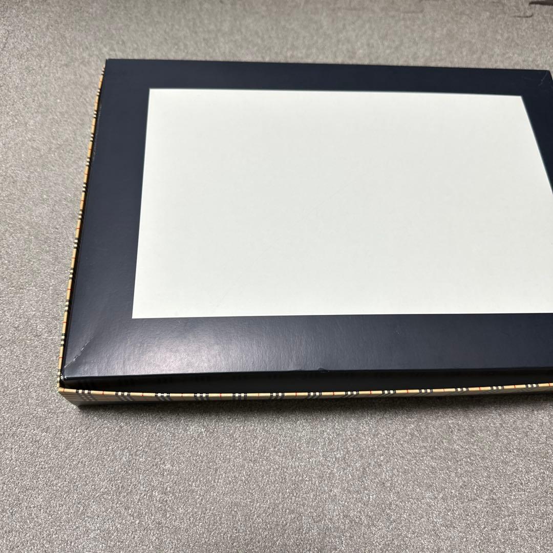 バーバリー　ひざ掛け　ウール100% 未使用品