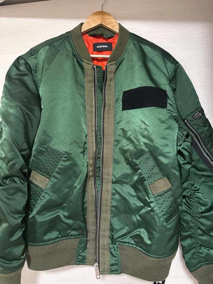DIESEL MA-1 フライトジャケット オリーブグリーン