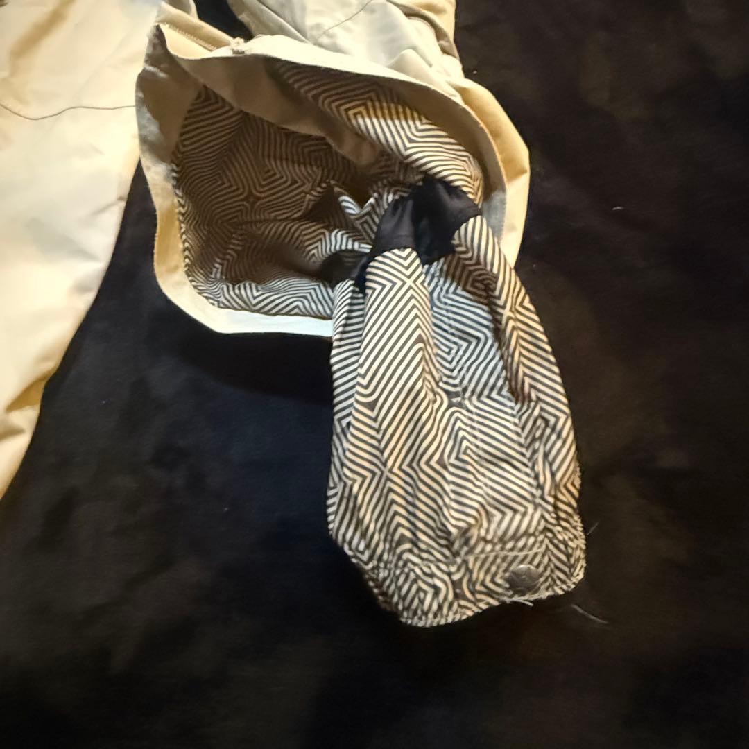 クイックシルバー　QUIKSILVER スノボウェア パンツ 防水1万 白 M