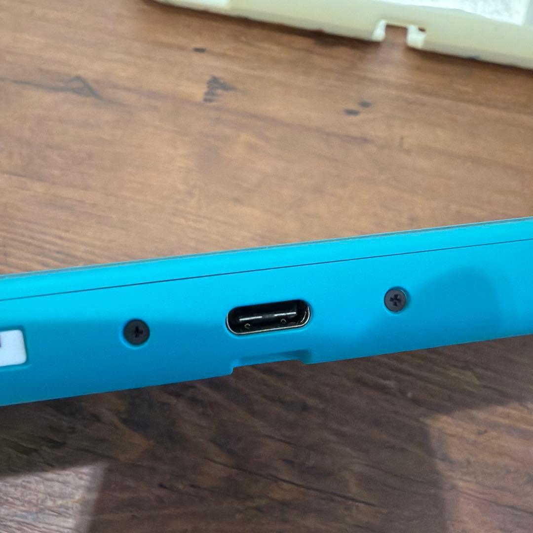 【美品】Nintendo Switch Lite ターコイズ カバー・おまけ付き