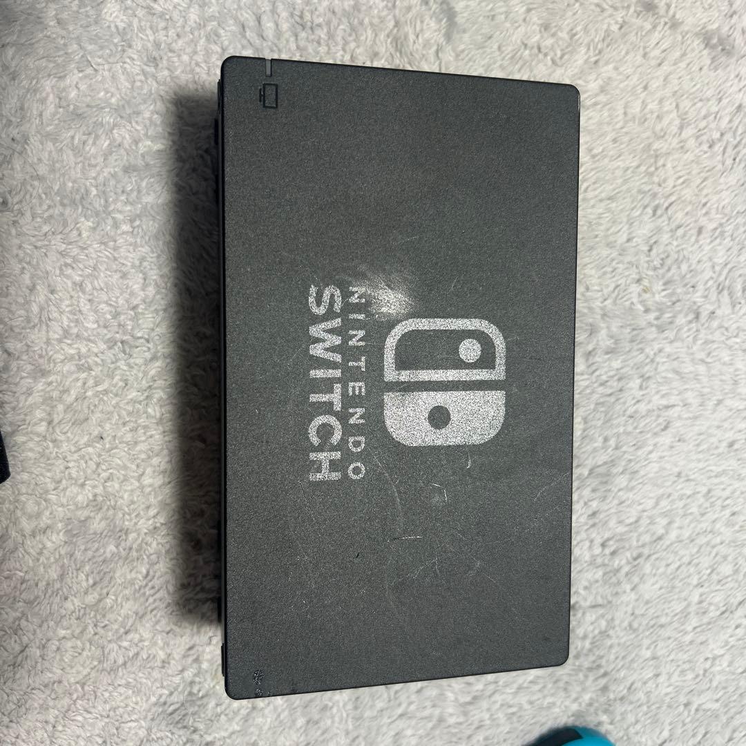 ニンテンドーSwitch 本体　Joy-Con