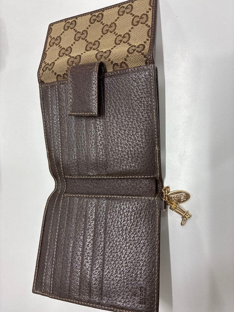 GUCCI グッチ GGキャンバス 二つ折り財布 チェーン付き ブラウン 正規品