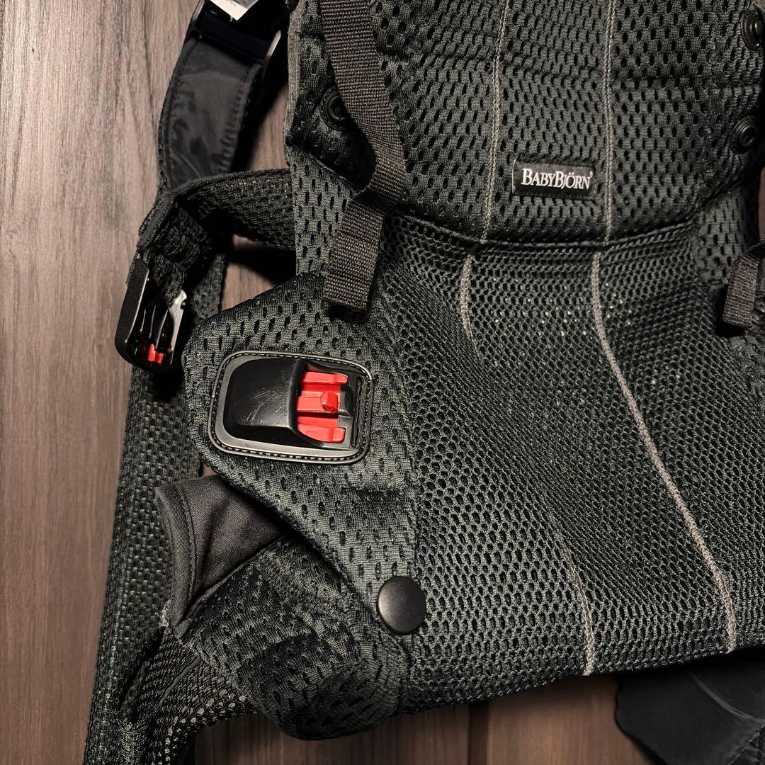 【美品】抱っこ紐 BABY BJORN ベビージョルン ハーモニー ブラック