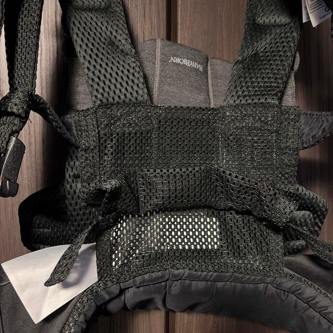 【美品】抱っこ紐 BABY BJORN ベビージョルン ハーモニー ブラック