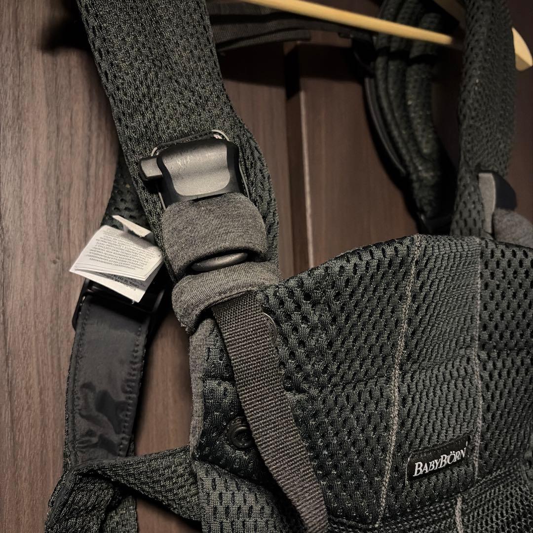 【美品】抱っこ紐 BABY BJORN ベビージョルン ハーモニー ブラック