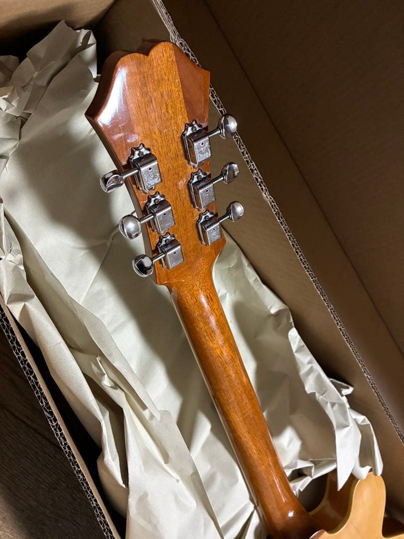Epiphone Casino トラ目　2004 ピアレスNAT