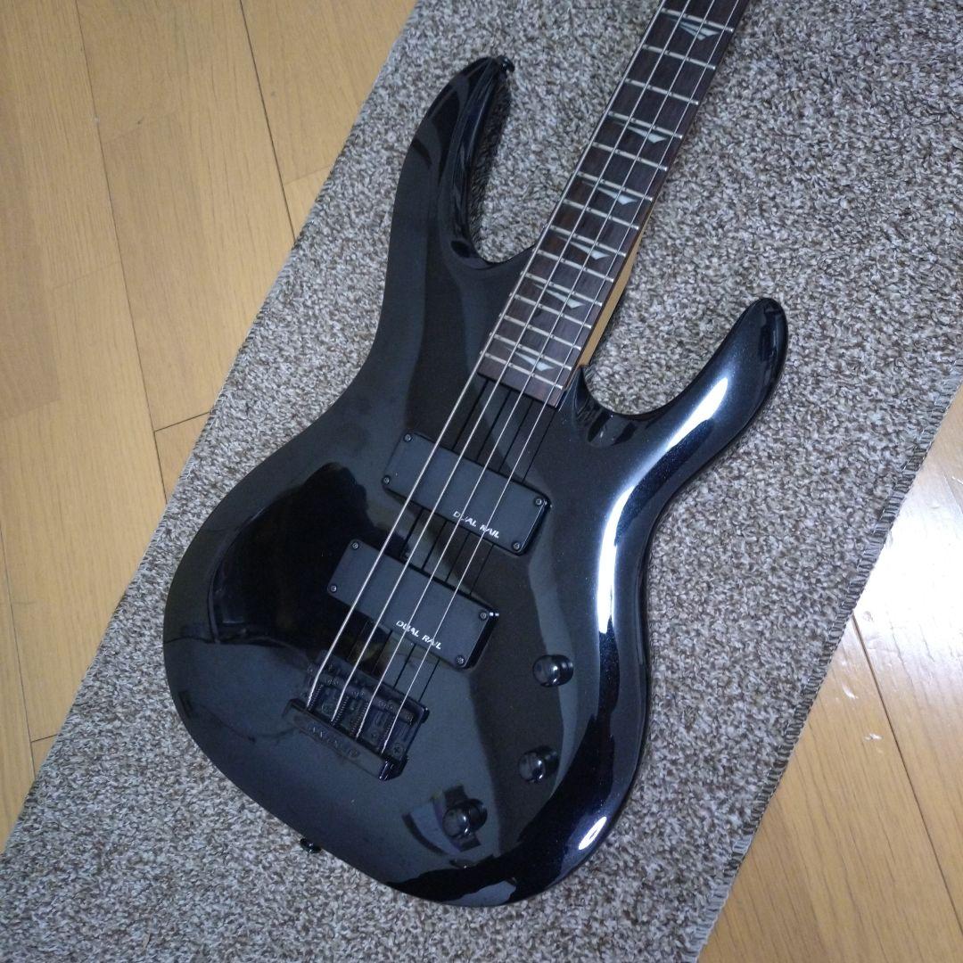 kramer striker ベース