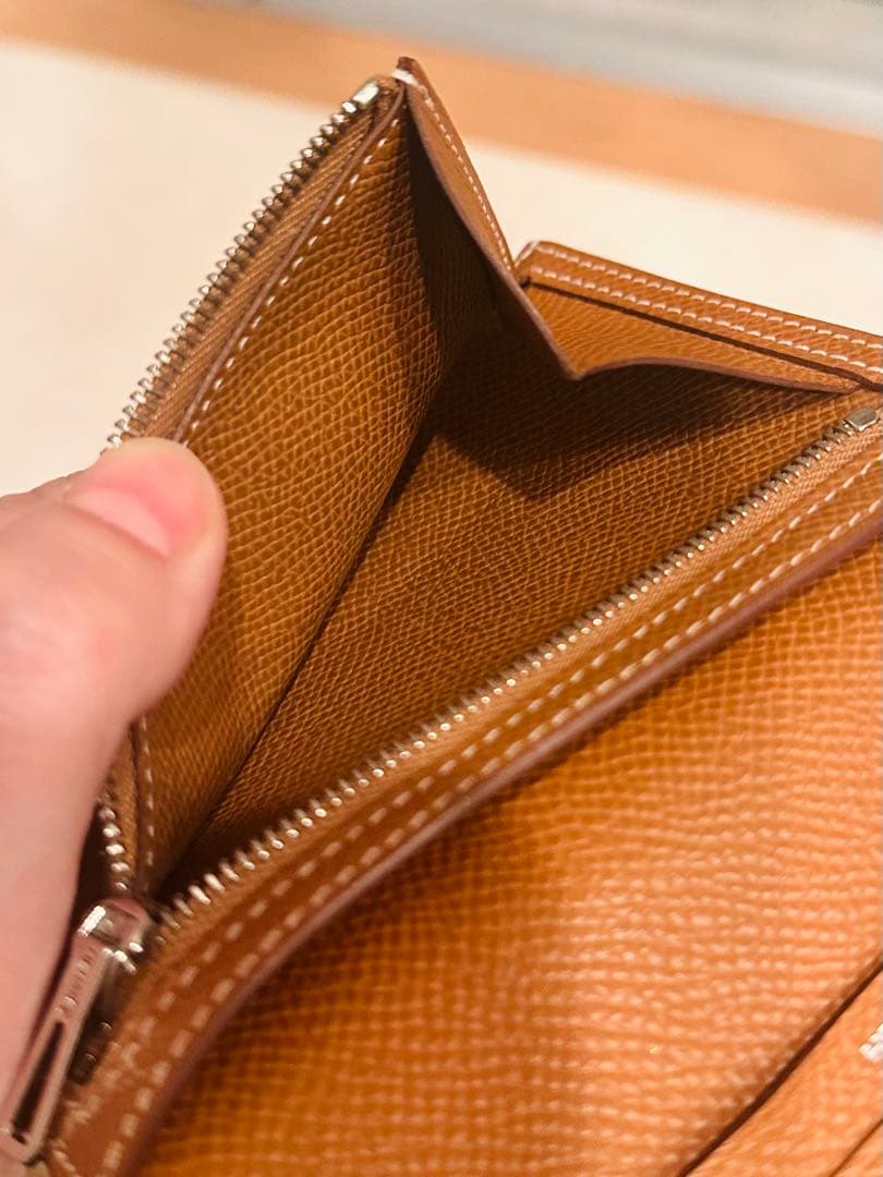 【美品】HERMES ベアンコンパクト U刻印2022年製