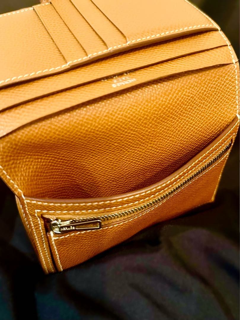 【美品】HERMES ベアンコンパクト U刻印2022年製