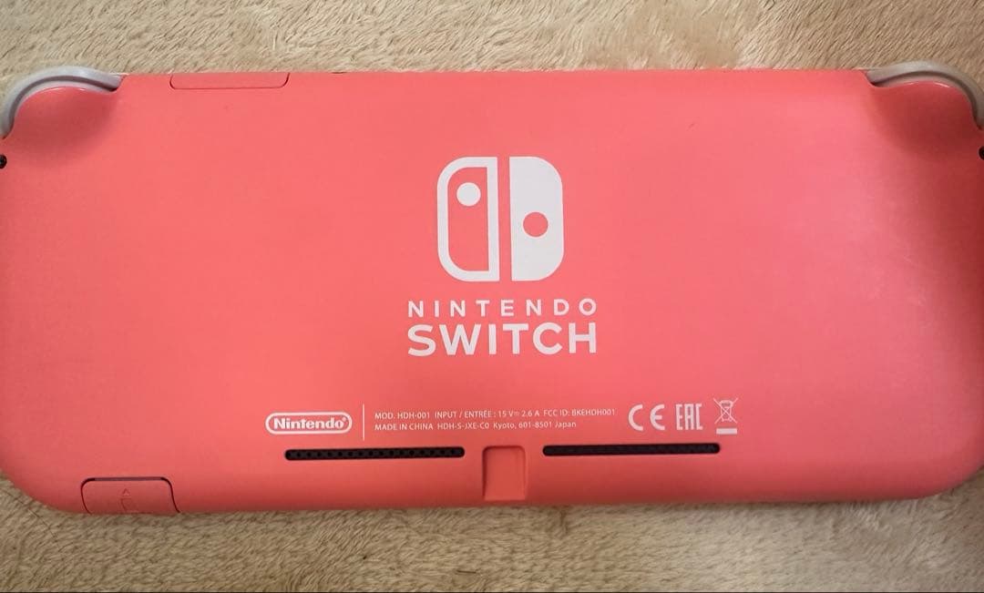 任天堂　スイッチライト