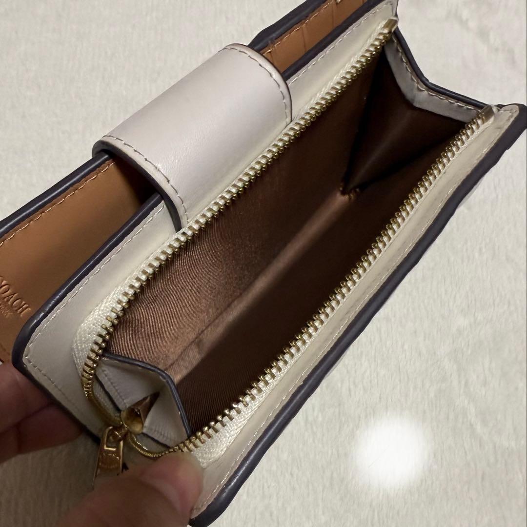 COACH キルティング 白 ホワイト 2つ折り財布