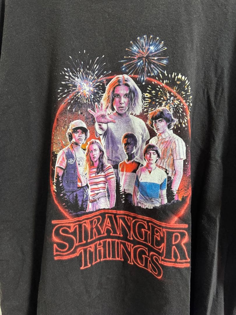 【八田えみり着用】　ストレンジャーシングス　Tシャツ　半袖　海外ドラマ　L 黒