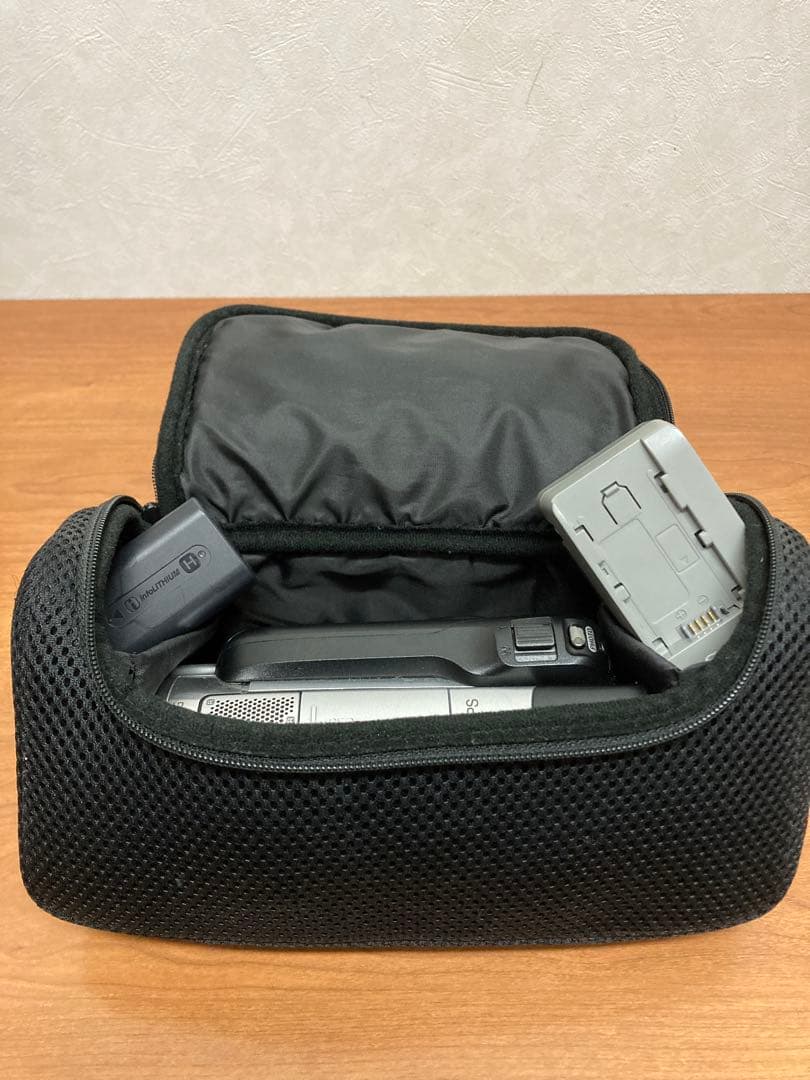 SONY HDR-XR500V ビデオカメラ　ソニー　HANDYCAM　銀