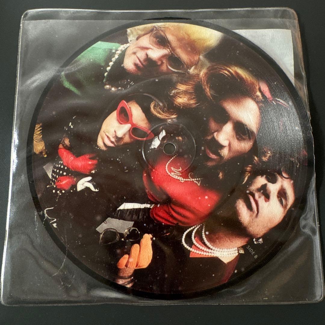 洋楽 RED HOT CHILI PEPPERS 