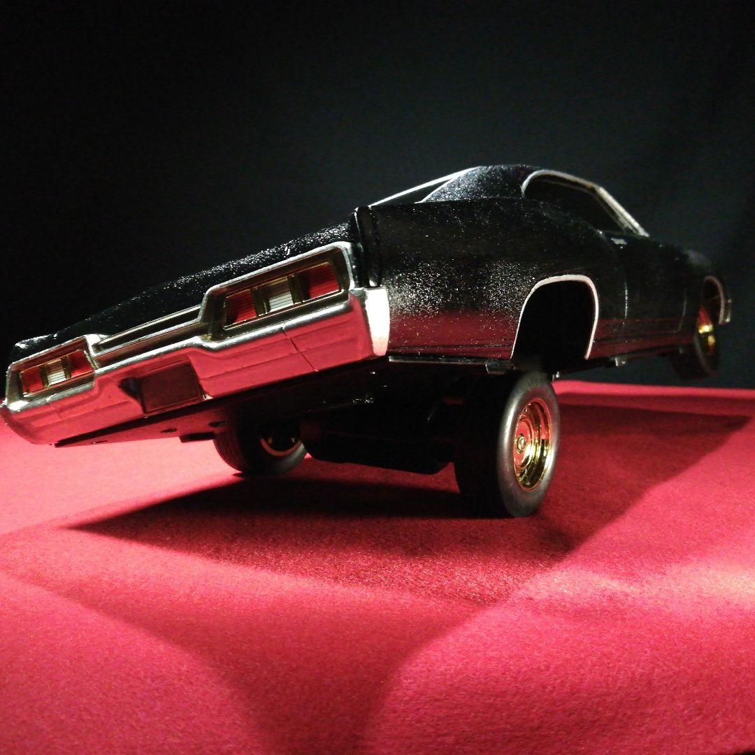 67Chevy Impala LOWRIDER ラジコン インパラ ローライダー