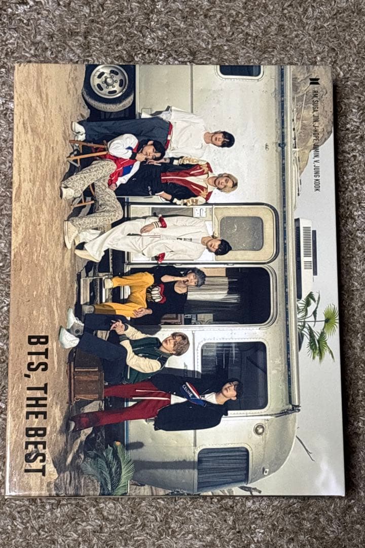 BTS, THE BEST(初回限定盤B 4DISCS 2CD+2DVD)