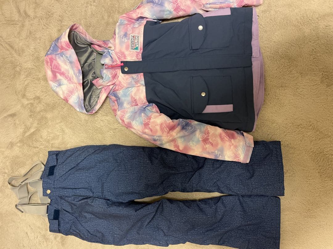 RÉSEDA スキーウェア140&mont-bellグローブ付き