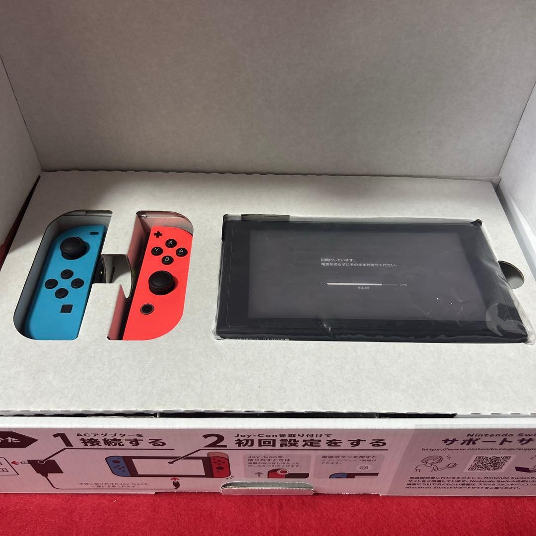 【極美品】Nintendo Switch　ニンテンドースイッチ本体