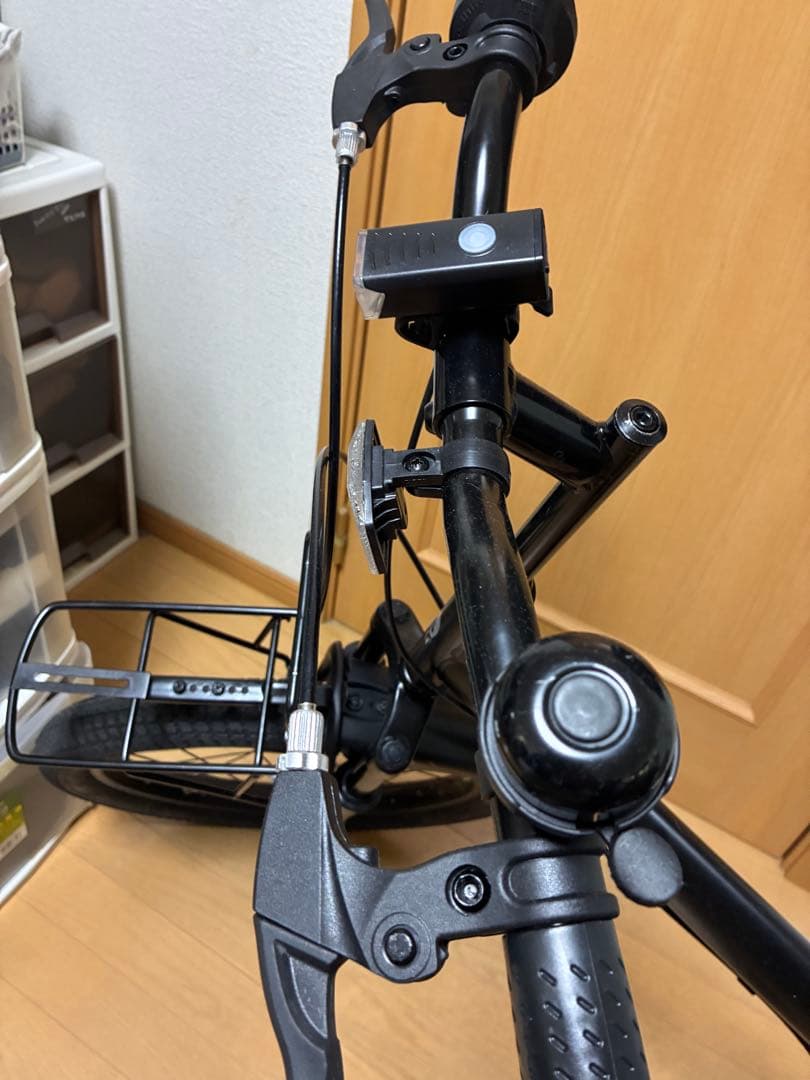 引き取り限定　THREE STONE 折りたたみ自転車 20インチ