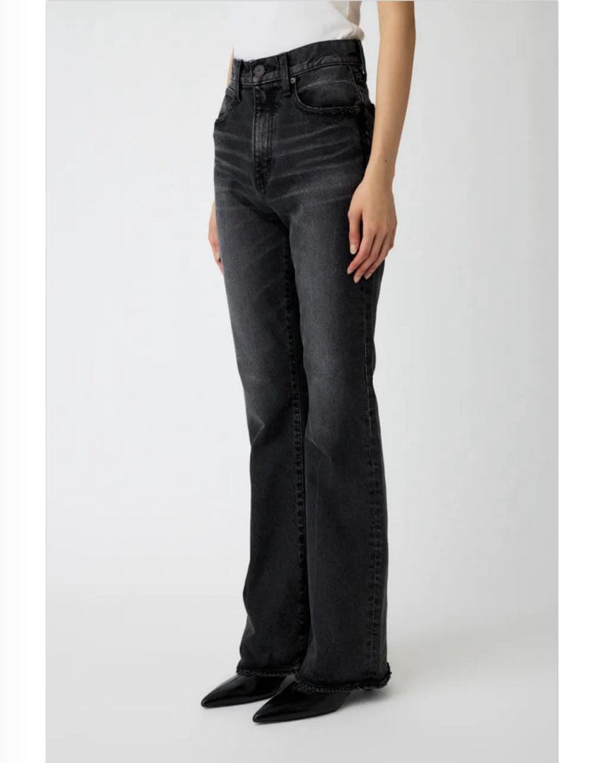 MOUSSY MVS FLARE 24インチ　BLACK