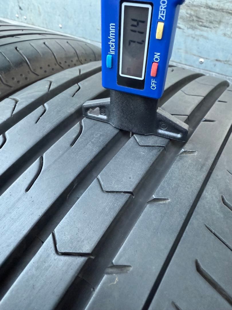 Daiヨコハマサマータイヤ215／65R16 98H