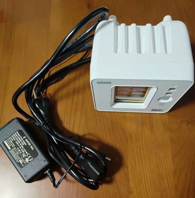 USHIO Care222 抗ウイルス・抗菌装置