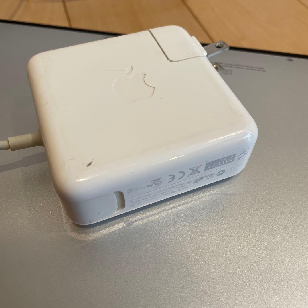 MacBook Air A1369 2011 Sonoma導入済み 充電器