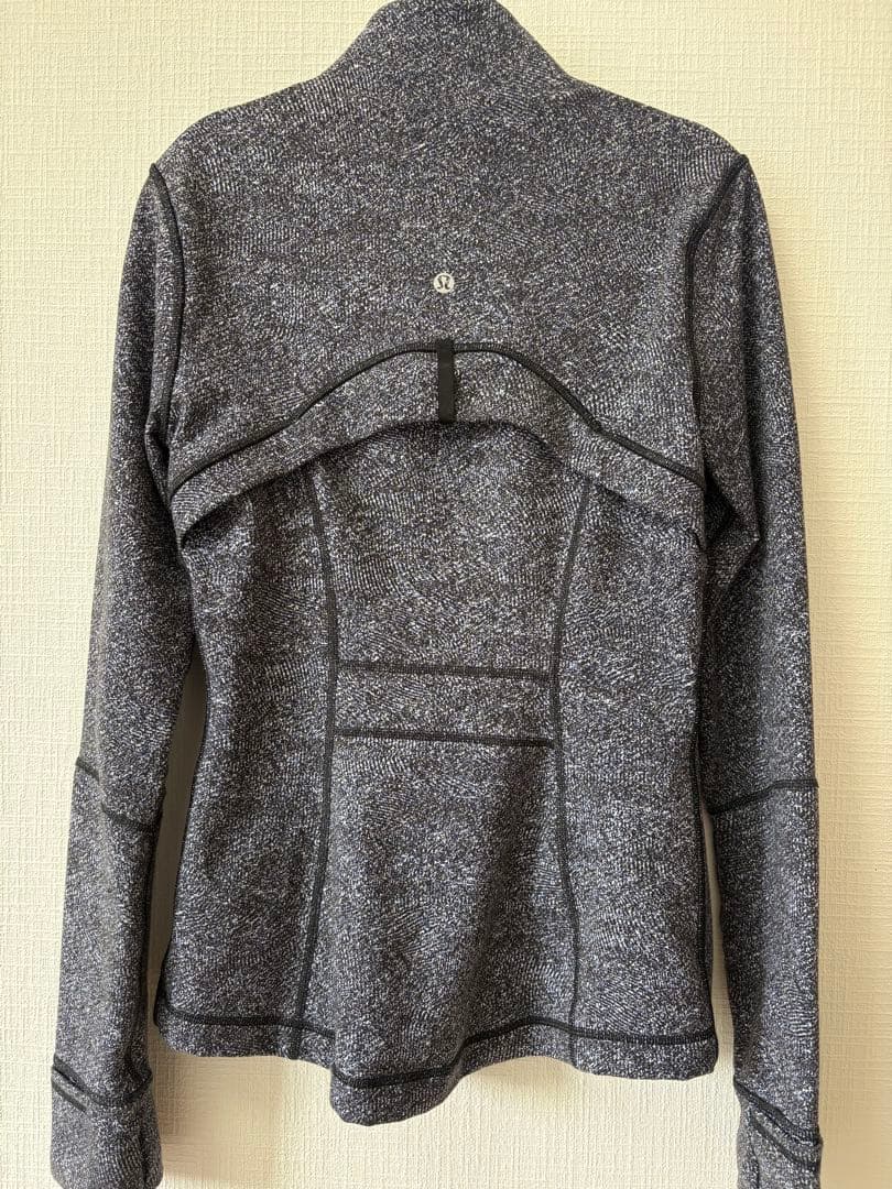 lululemon フィットジャケット サイズ4