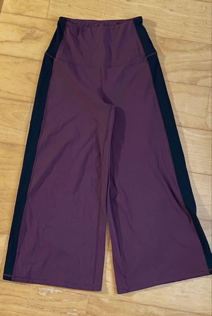 【SUKALA】【LAVA】ヨガワイドパンツ　M 超美品