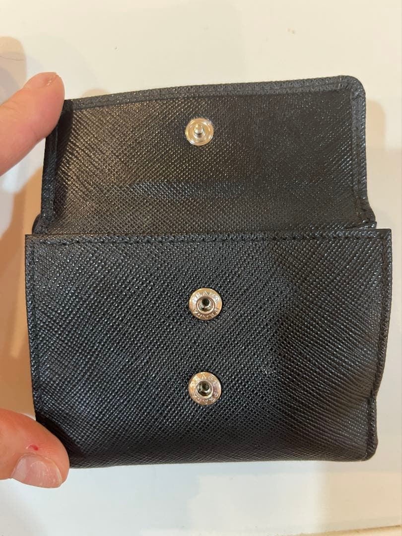 PRADA サフィアーノ　三つ折り財布