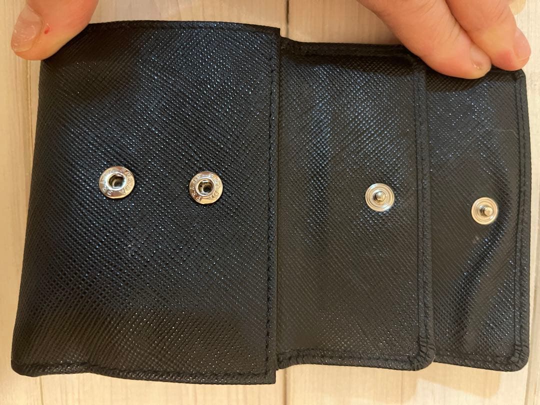 PRADA サフィアーノ　三つ折り財布