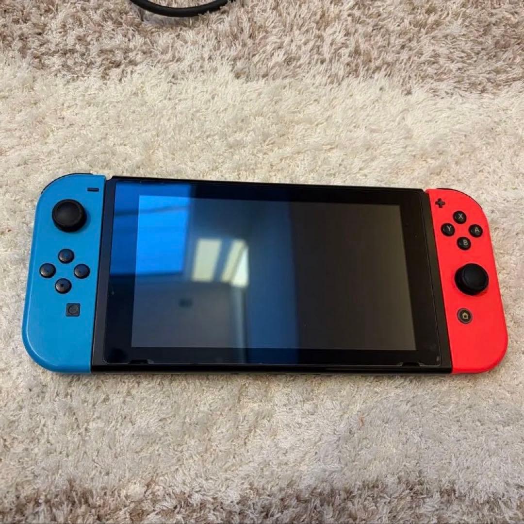 ✨早い者勝ち✨Nintendo Switch 本体 ケースつき　付属品全てあり