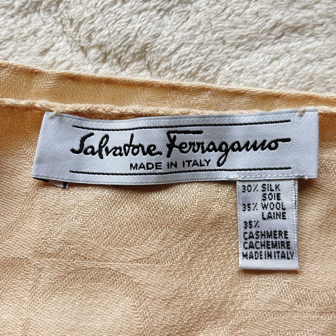 ※専用　　　Ferragamo✨フェラガモ　ガンチーニ カシミヤウールストール