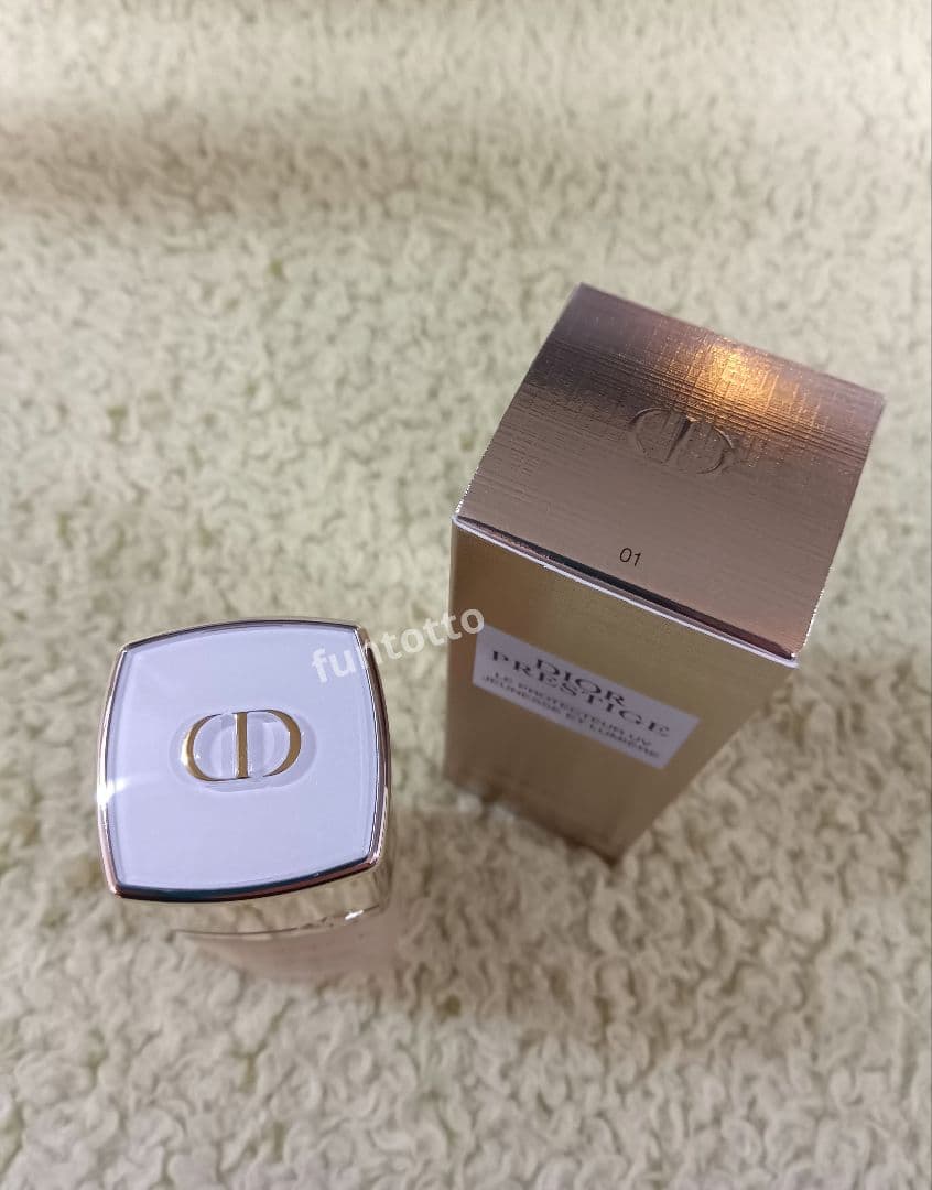 dior プレステージ BBクリーム 01 化粧下地 日焼け止め UVルミエール