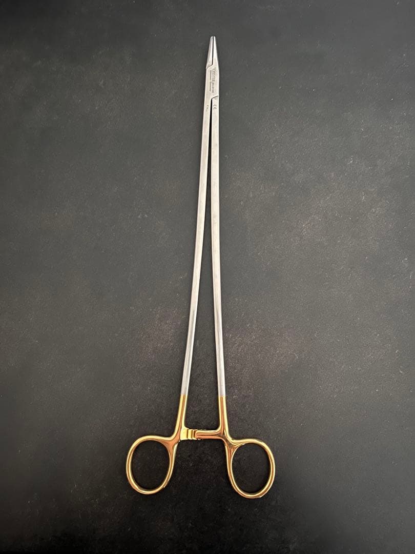 【値下OK】GEISTER 腹腔及び胸腔深部用持針器超硬チップ付　30cm