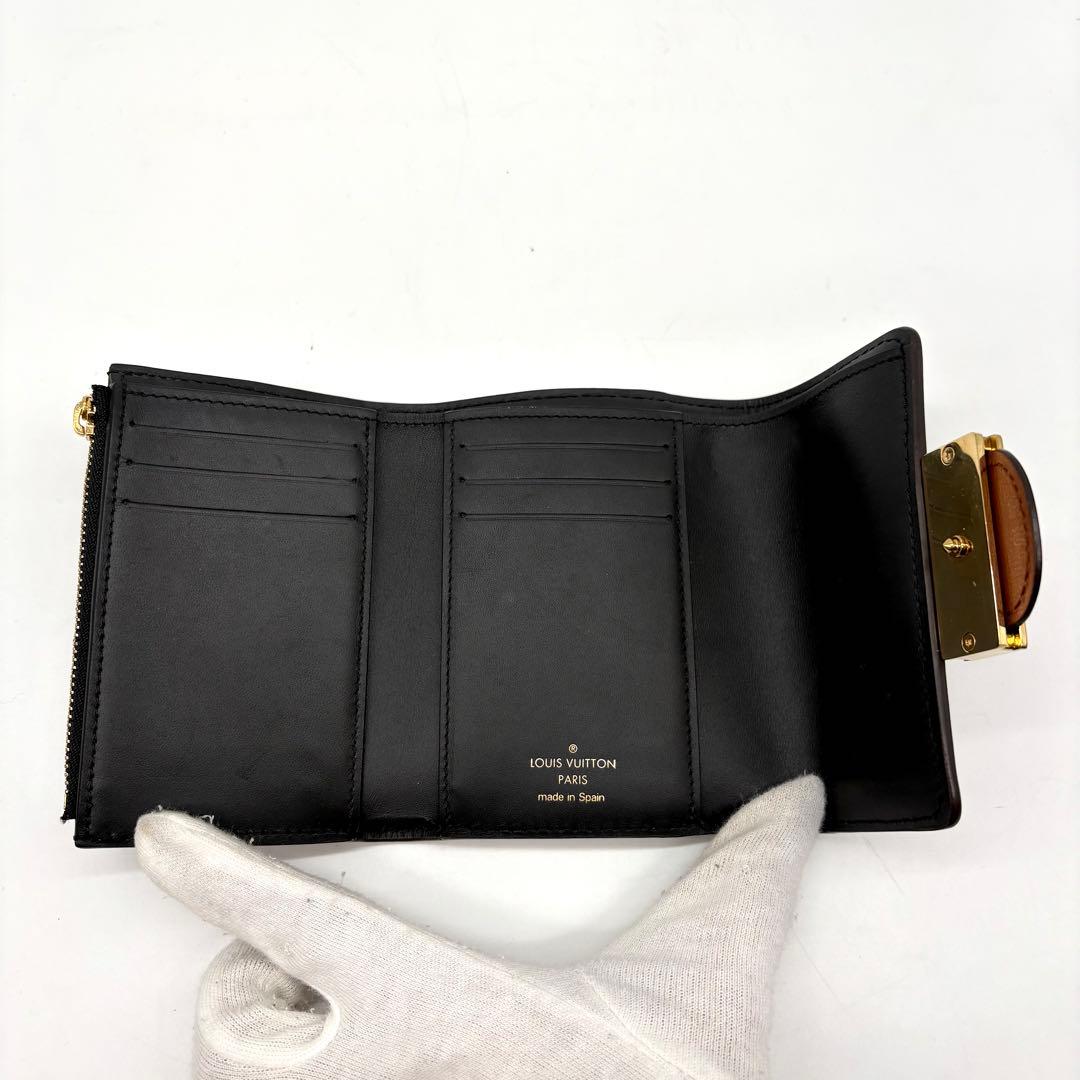 【極美品 IC搭載 】ヴィトン モノグラム リバース ドーフィーヌ コンパクト