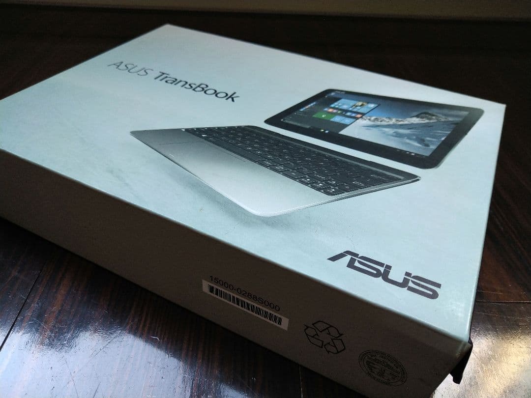 ASUS 2-in-1 ノートPC TransBook T100H