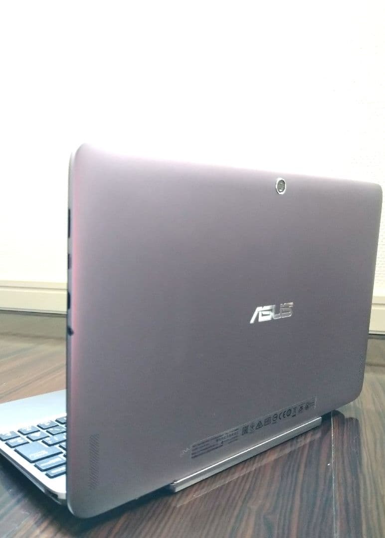 ASUS 2-in-1 ノートPC TransBook T100H