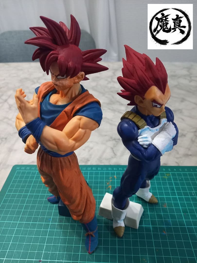 ドラゴンボールフィギュア　スーパーサイヤ人ゴッド